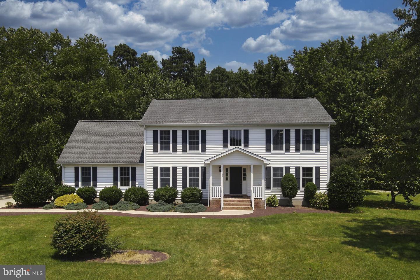 Property Photo: 166 E Mill Pond Drive DE 19975
