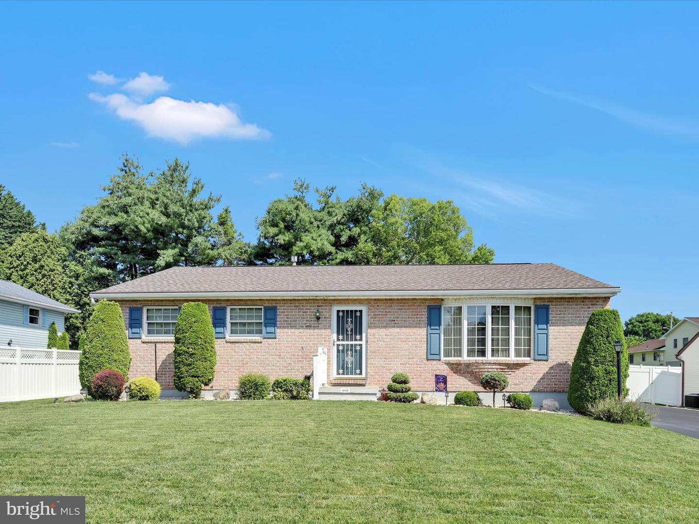 Property Photo: 809 Whitner Road PA 19605