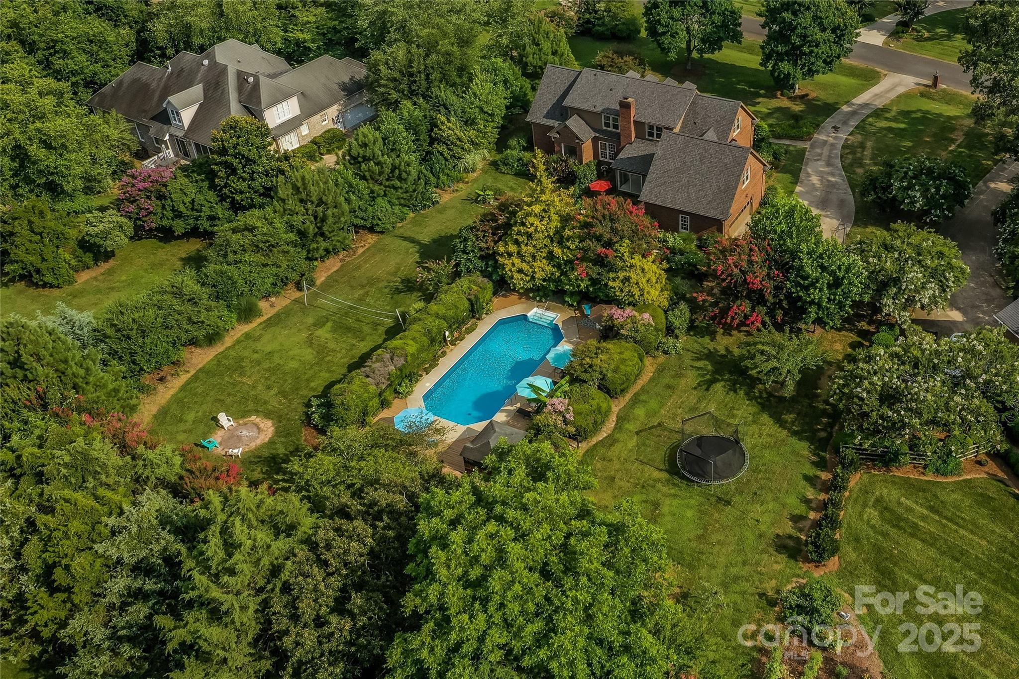 Property Photo: 1482 Willow Oaks Trail NC 28104