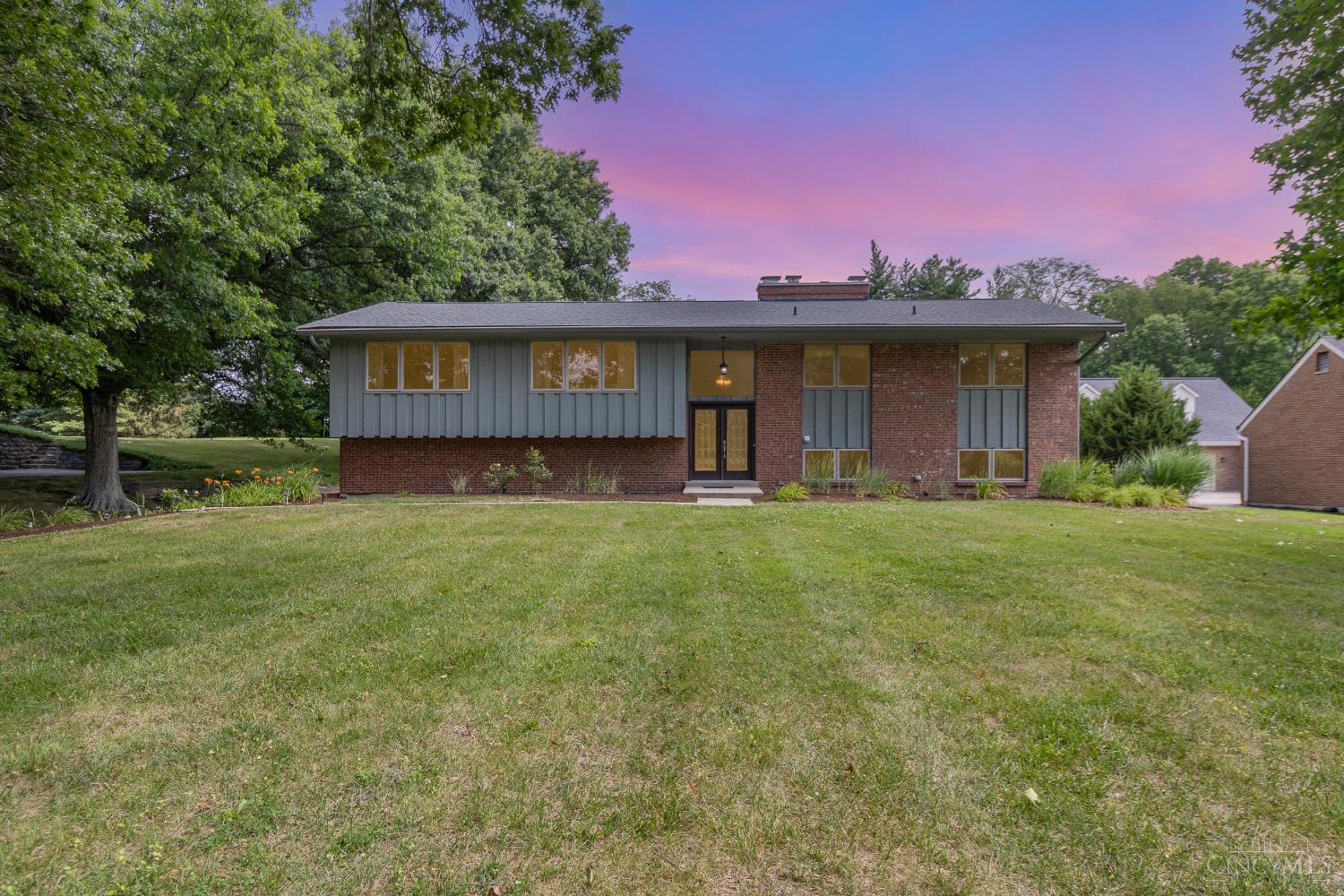 Property Photo: 5394 Palisades Drive OH 45238