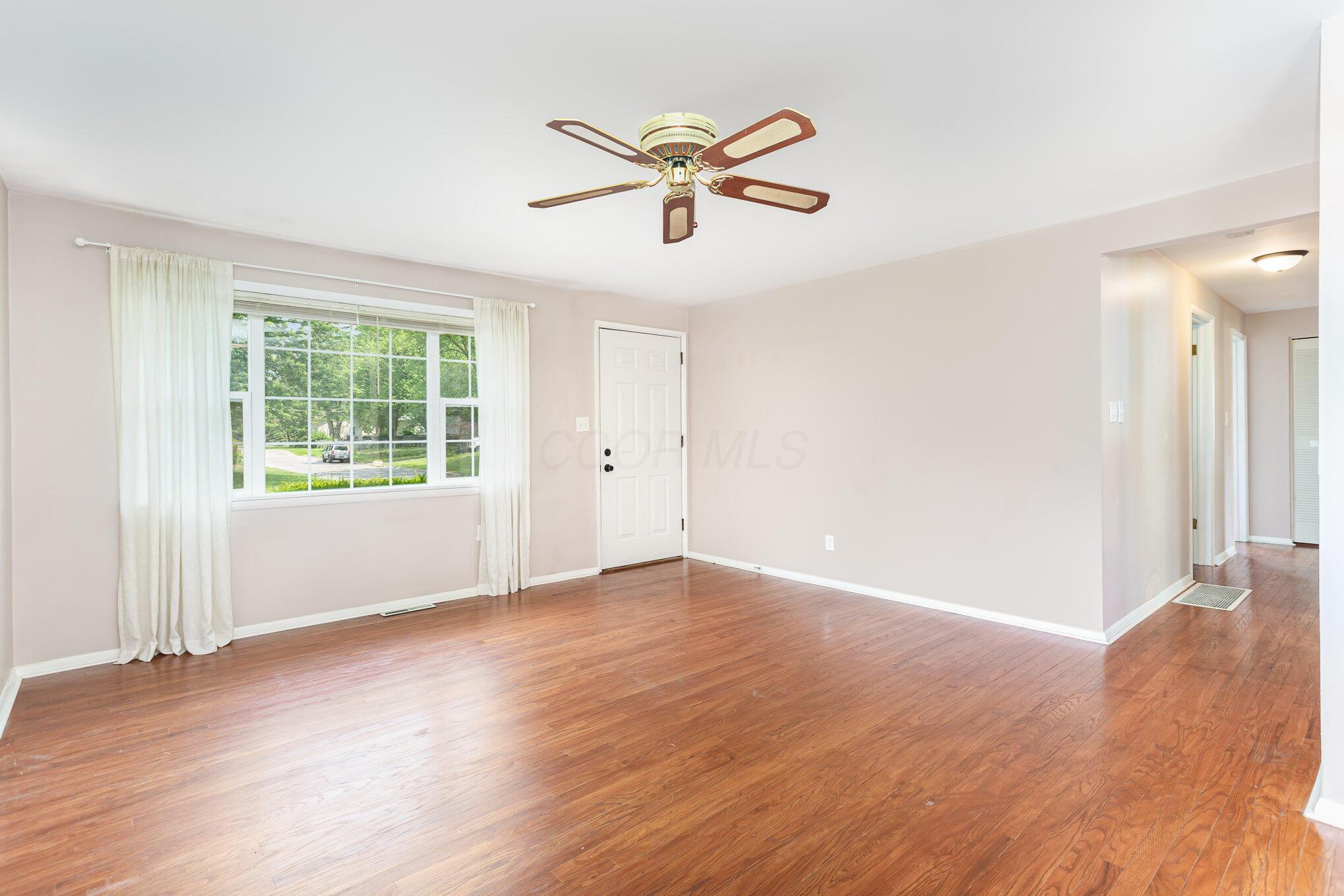 Property Photo: 2115 Case Road OH 43224