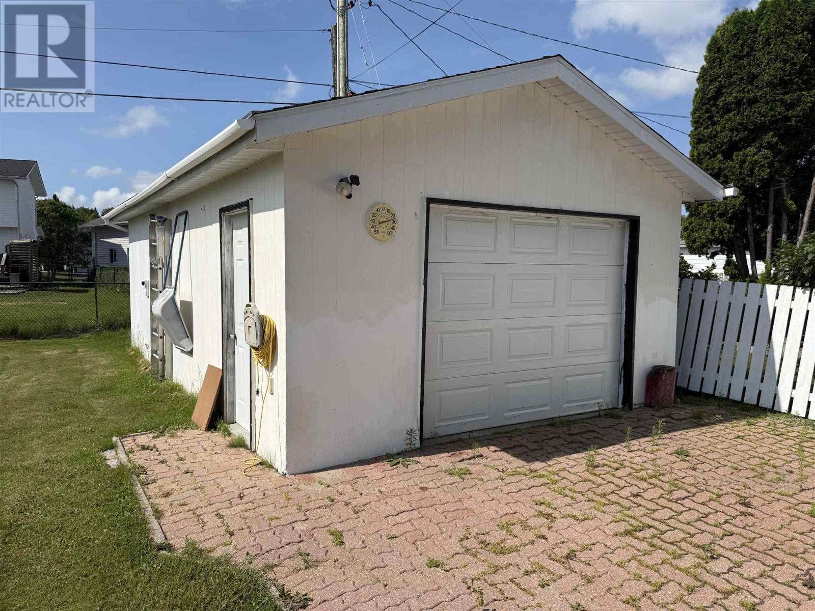 Property Photo: 114 Wabigoon Dr ON P8N 1W3