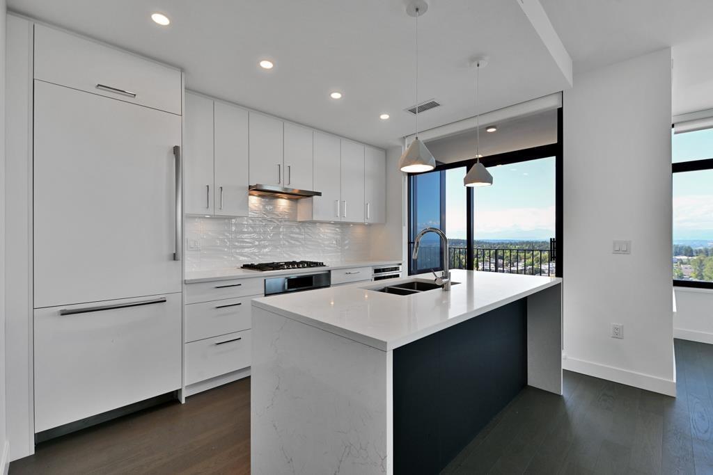 Property Photo:  1588 Johnston 1902  BC V4B 3Z7 