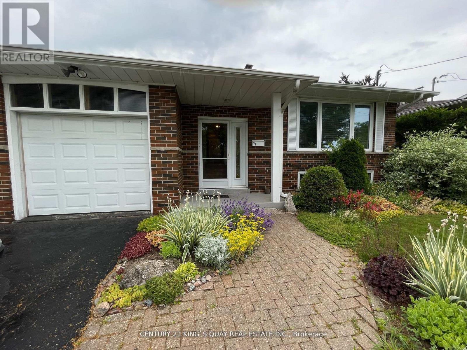 Property Photo: 33 Corundum Crescent ON M1T 1Z7
