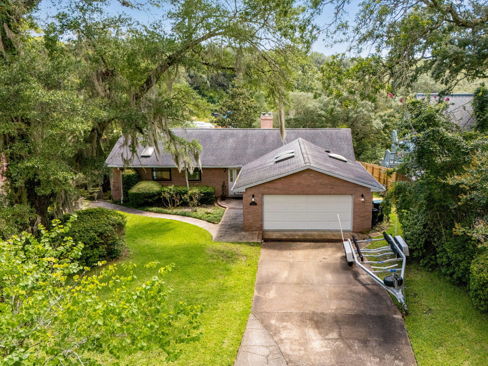 Property Photo: 123 Star Drive FL 32547