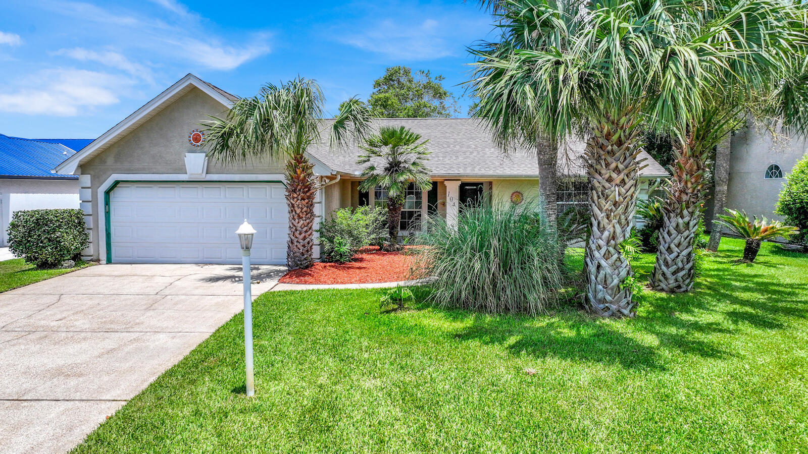 Property Photo: 104 Sun Lane FL 32413