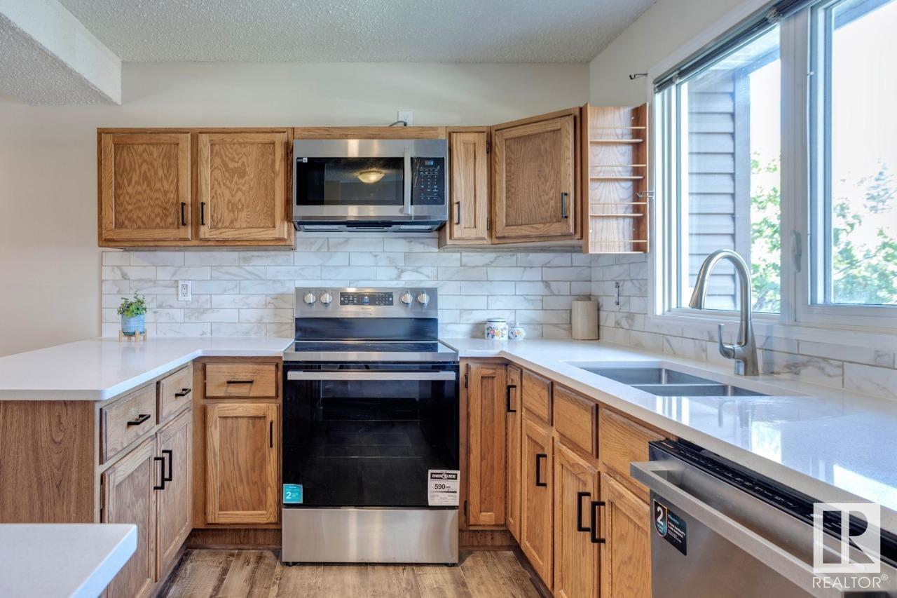 3115 119 Street NW 47  Edmonton AB T6J 5N5 photo