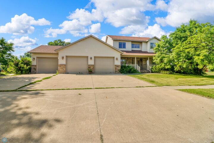 507 3rd Avenue NE  Hillsboro ND 58045 photo