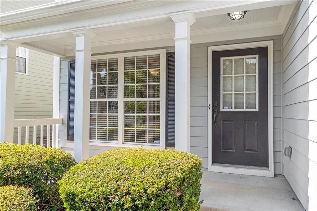 Property Photo: 595 Alstonefield Drive GA 30004