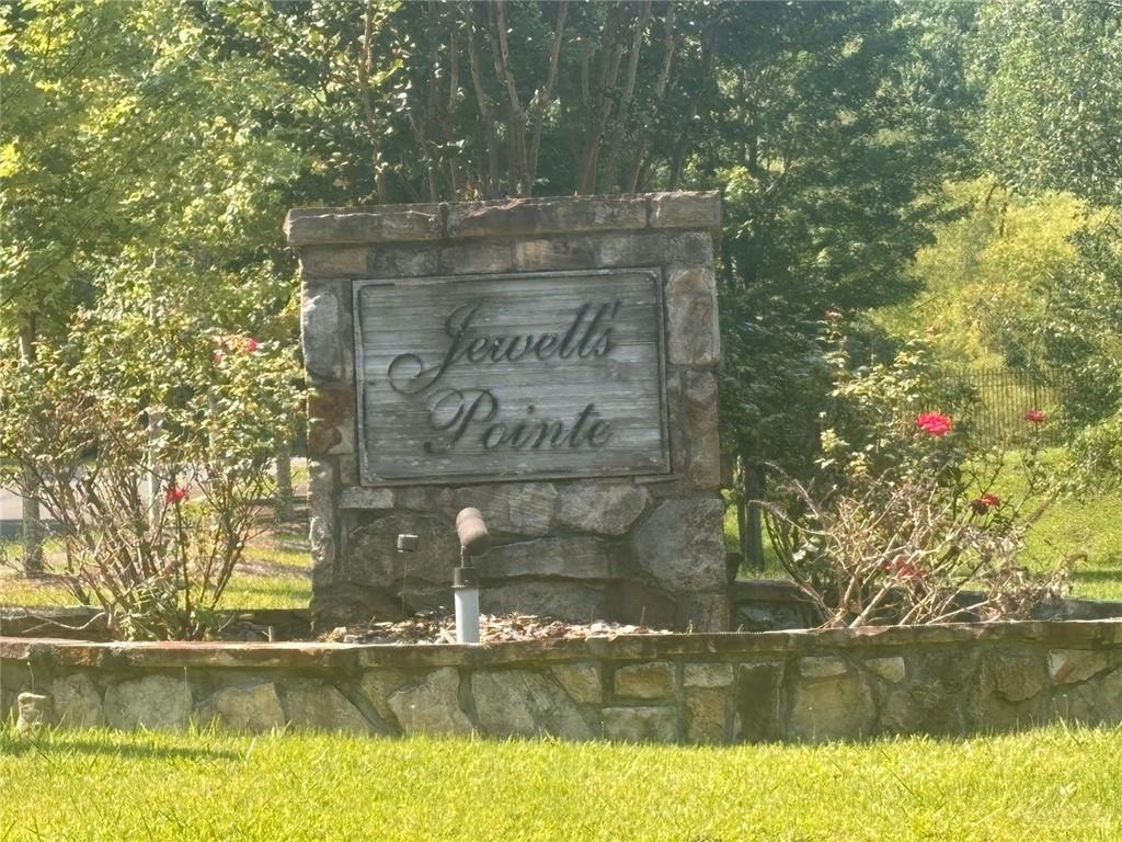 Property Photo: 13 Jewell Drive SE GA 30161