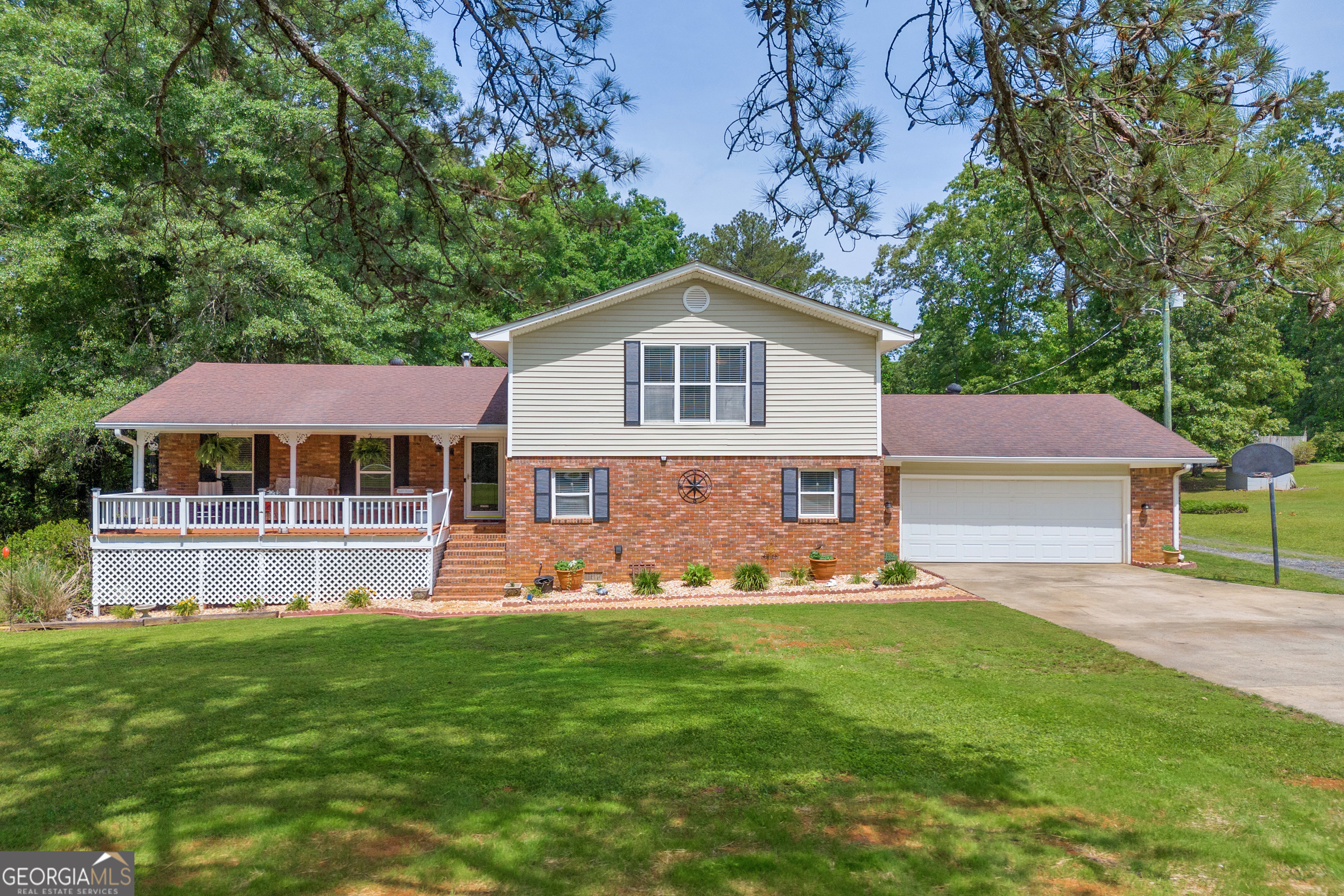 Property Photo: 6023 Highway 20 S GA 30016