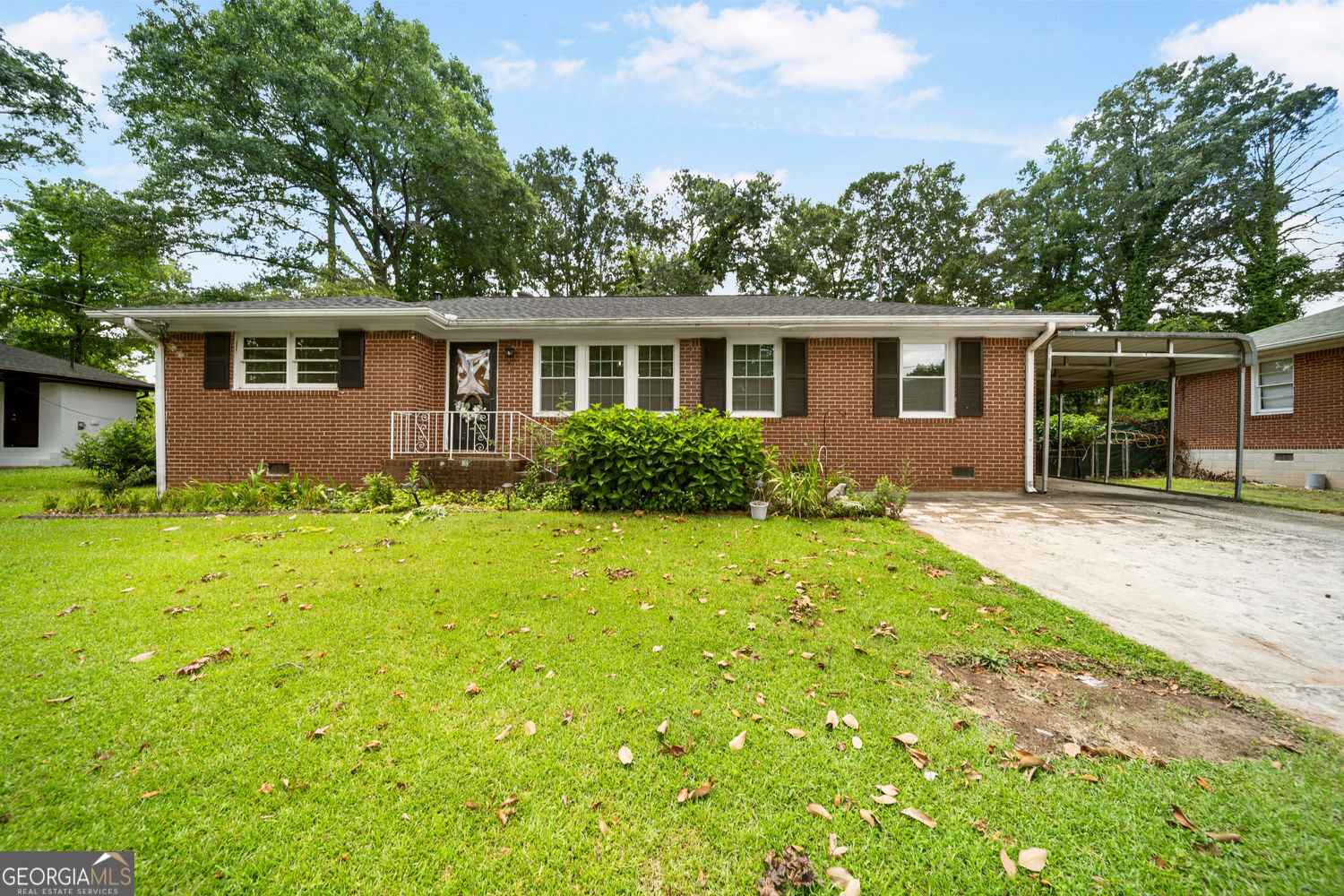 Property Photo:  1199 Ellington Drive  GA 30260 