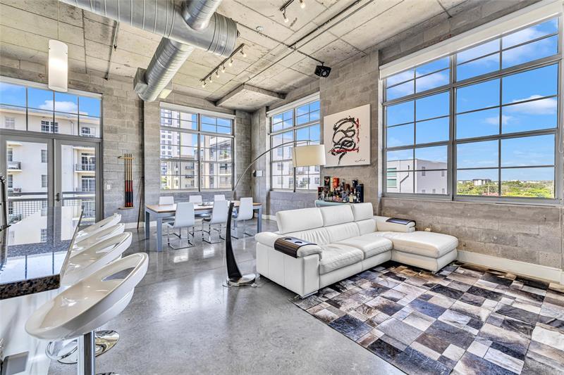 Property Photo:  434 NW 1st Ave 501  FL 33301 