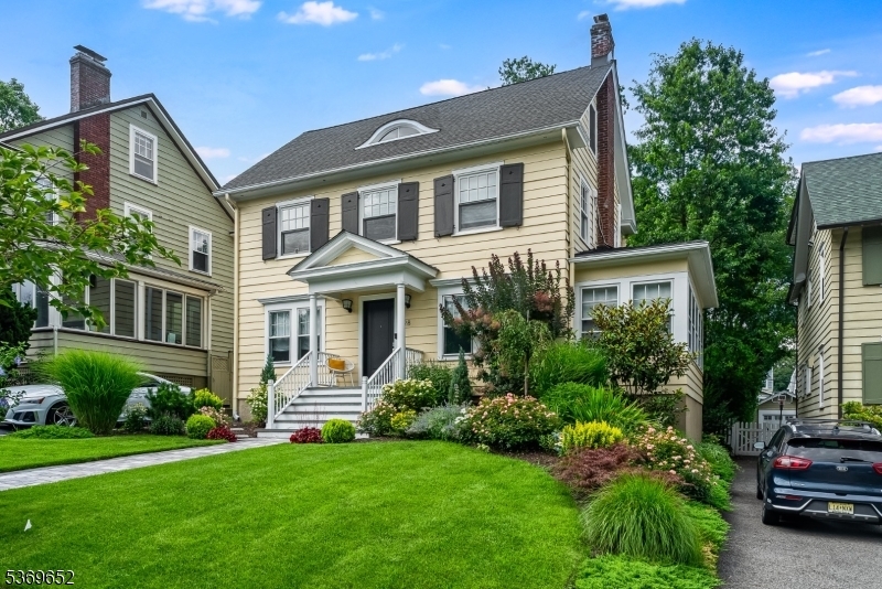Property Photo:  28 Appleton Rd  NJ 07028 