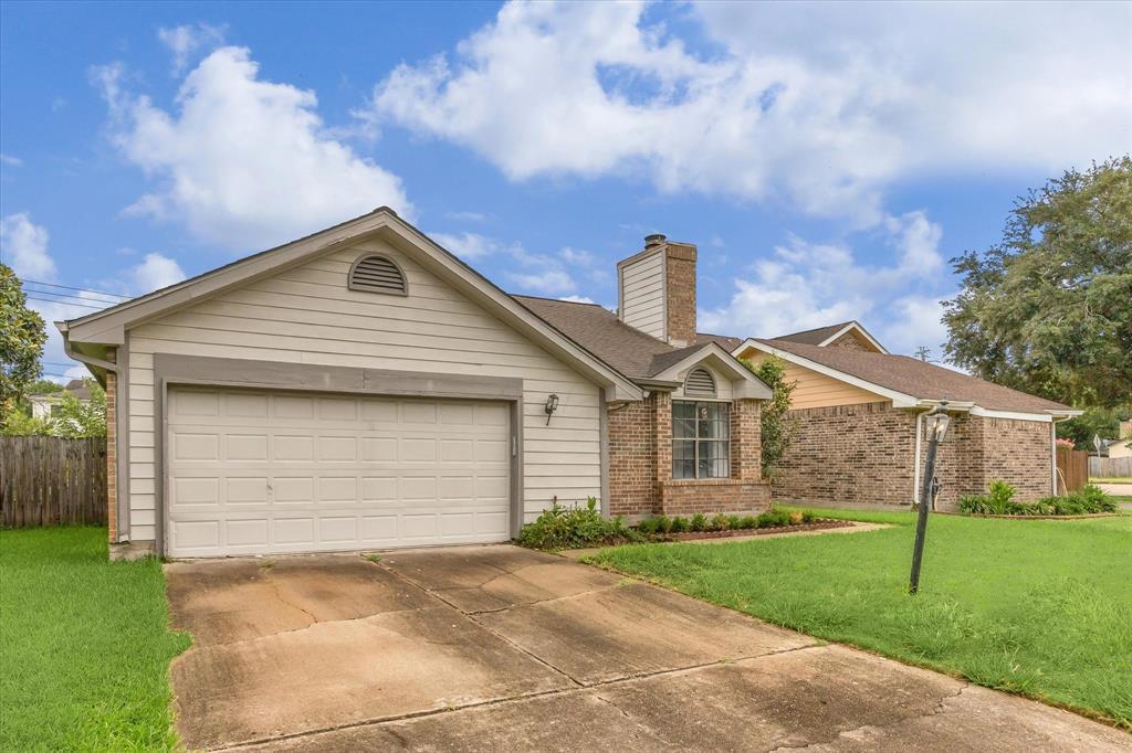 Property Photo: 3139 Meadway Drive TX 77082