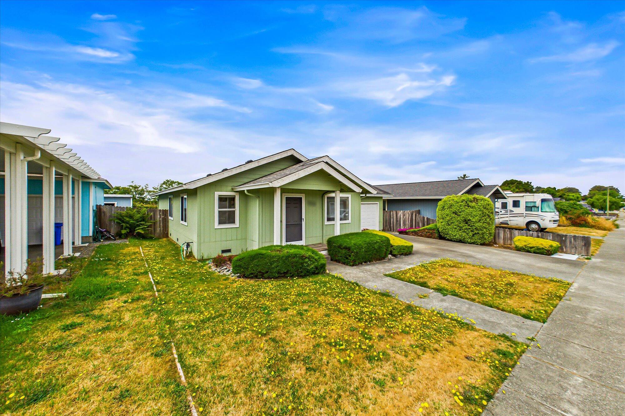 Property Photo: 2070 Thiel Avenue CA 95519