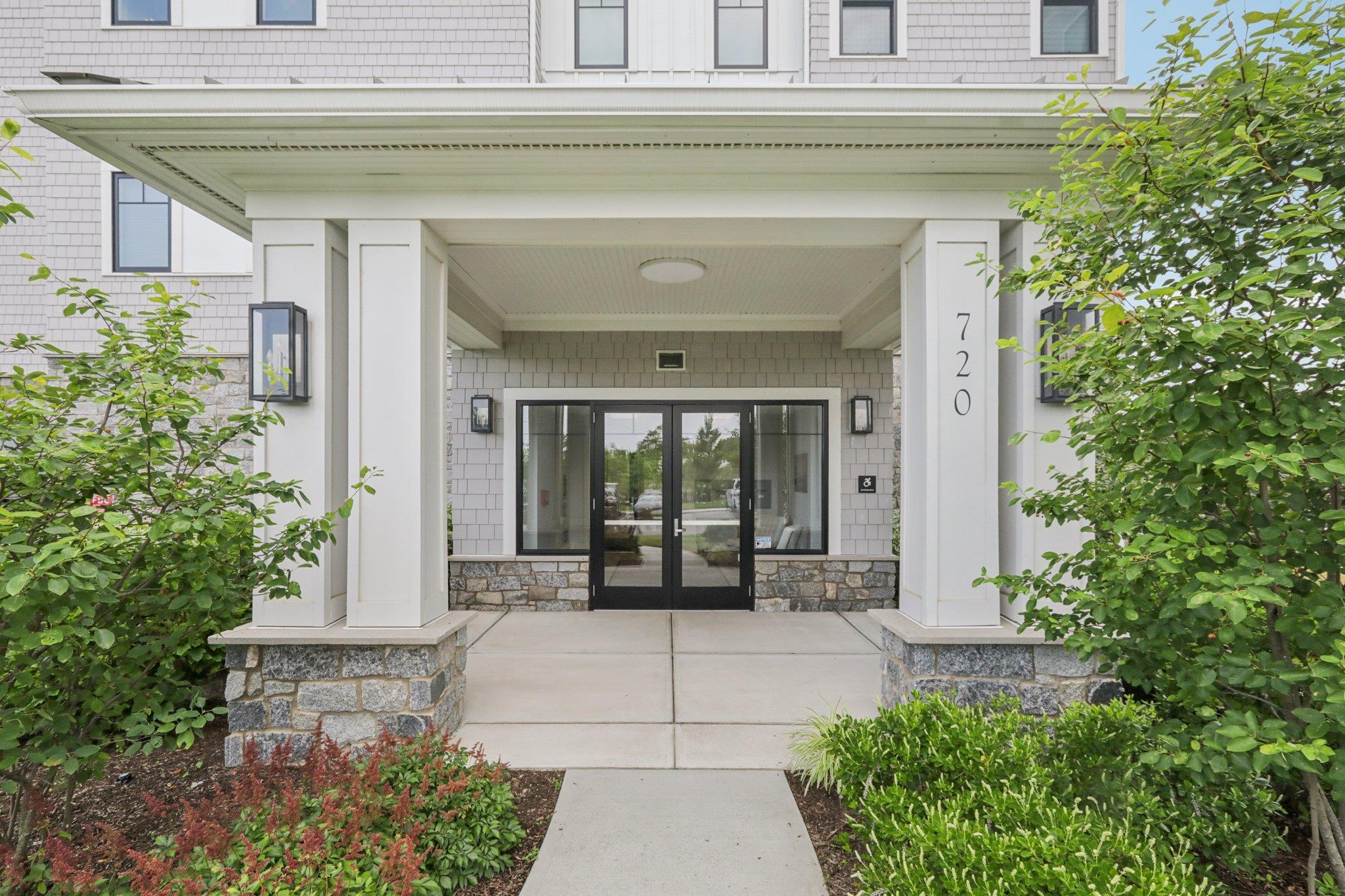 Property Photo: 720 Davenport Avenue 3 NY 10805