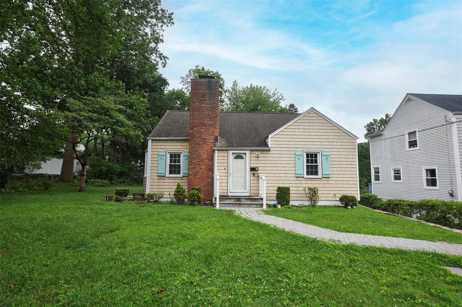 Property Photo:  130 Seacord Road  NY 10804 