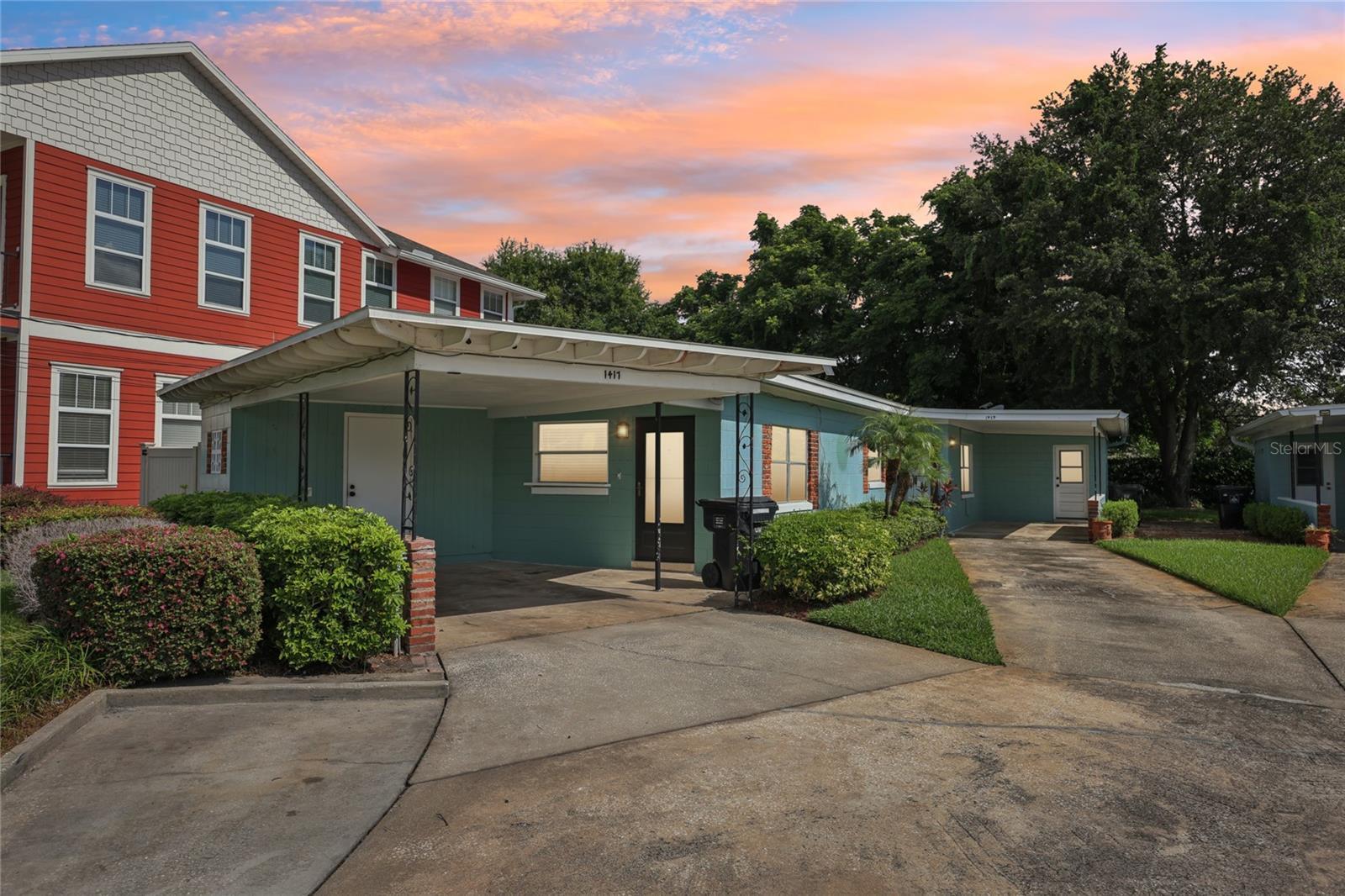 Property Photo: 1417 E Harding Street FL 32806