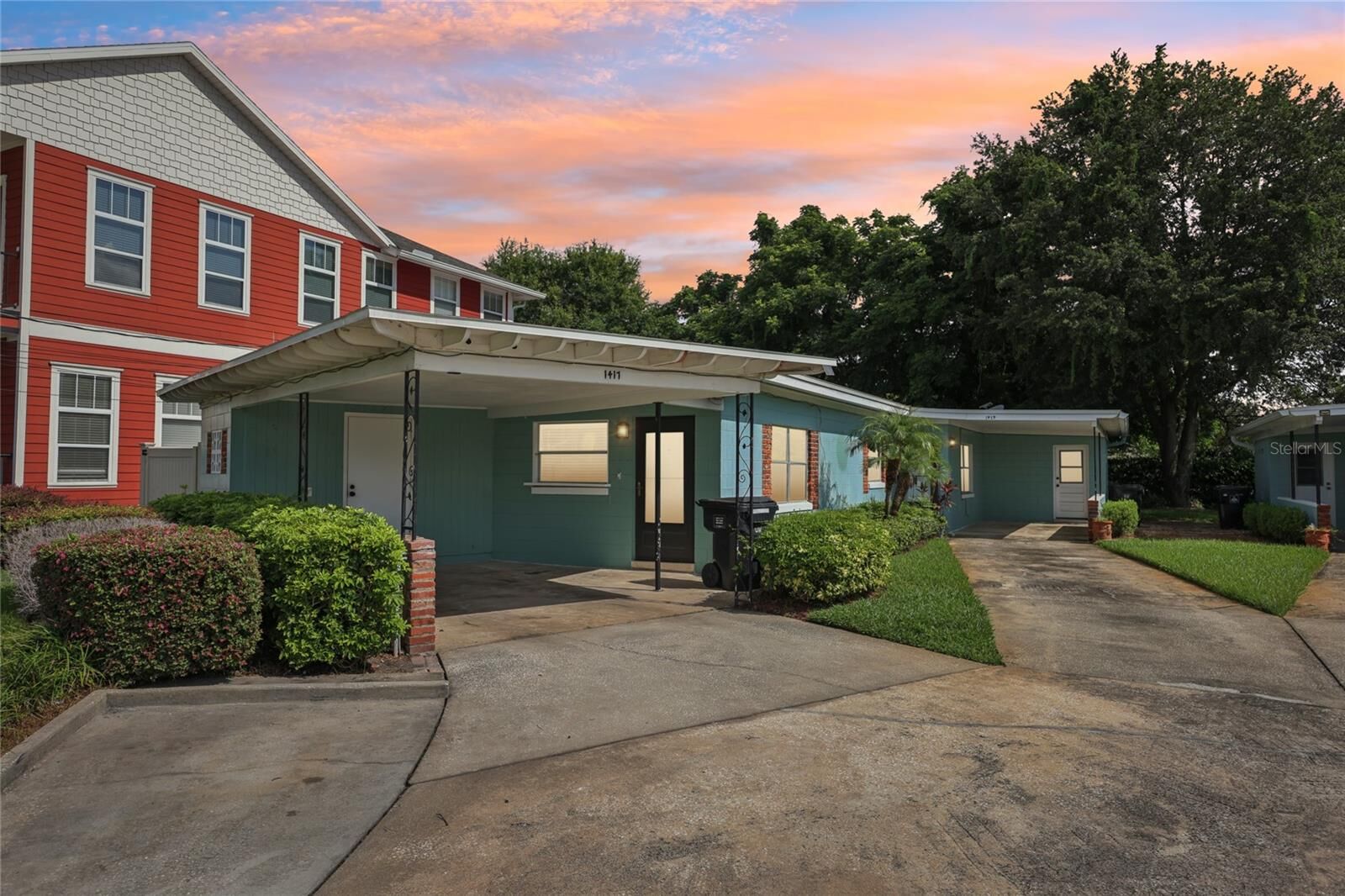 Property Photo: 1417 E Harding Street FL 32806