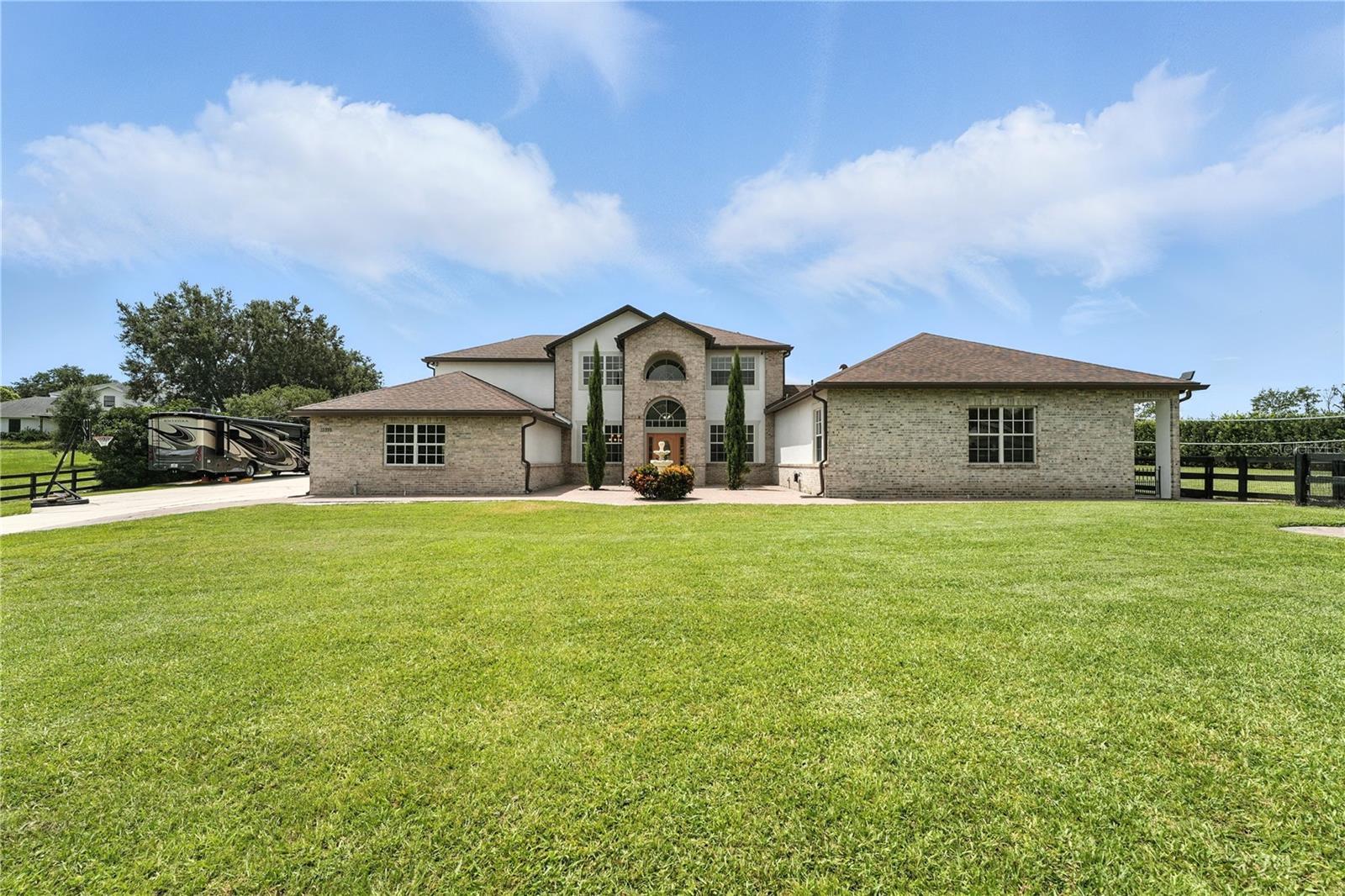 Property Photo: 15350 Arabian Way FL 34756