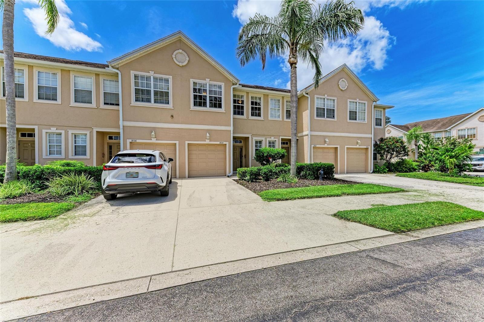 Property Photo: 3934 Yellowstone Circle FL 34233