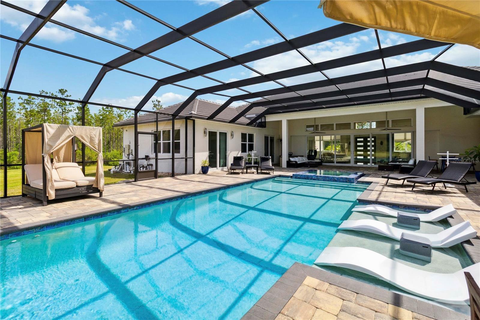 Property Photo: 113 Spring Rise Circle FL 32110