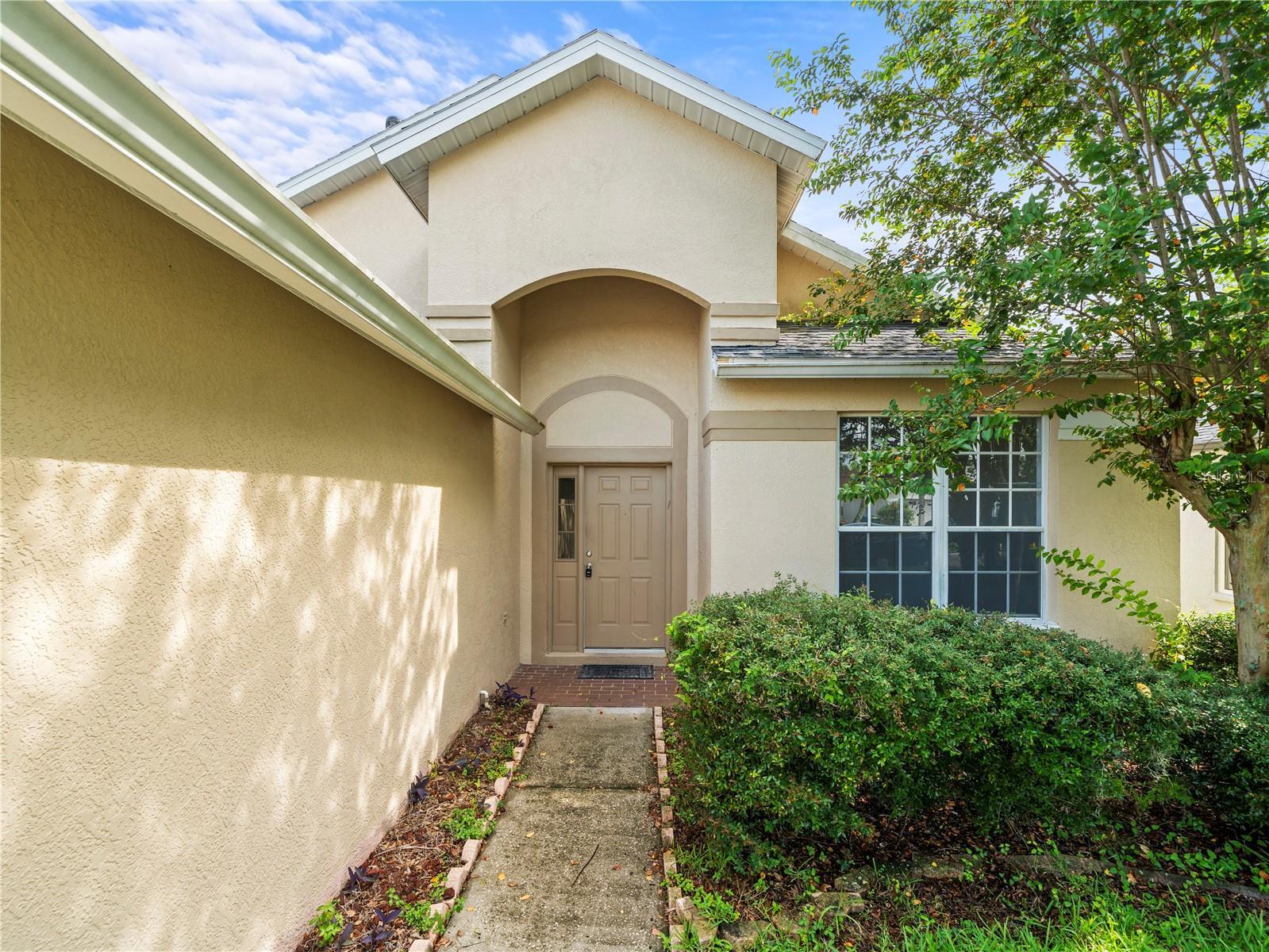 Property Photo:  30638 Nickerson Loop  FL 33543 