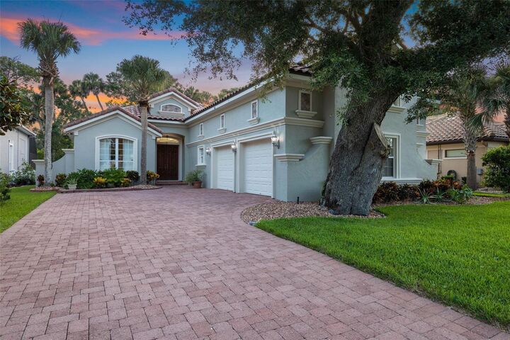 Property Photo:  34 S Riverwalk Drive  FL 32137 