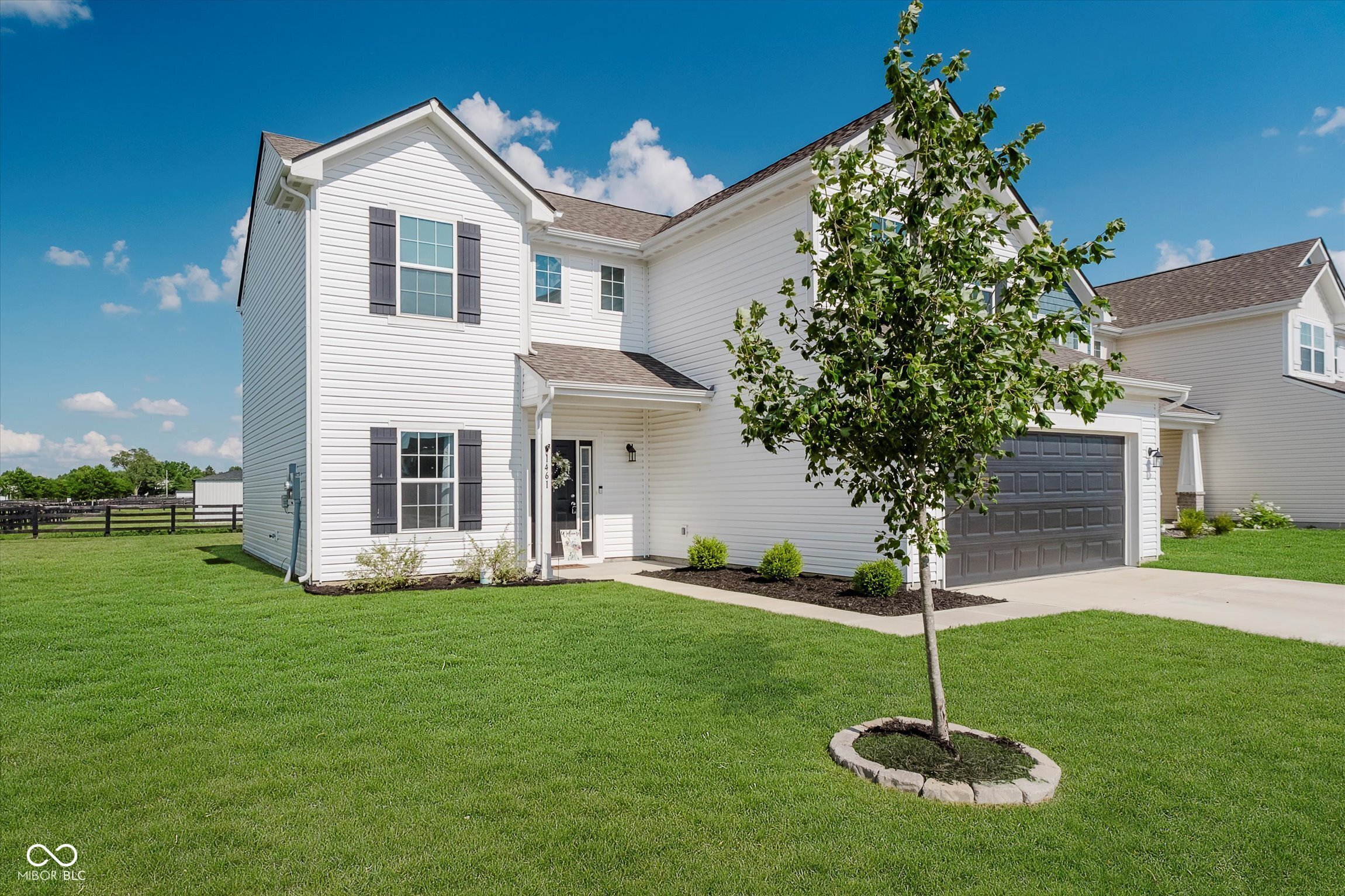 Property Photo: 1461 Bigleaf Drive IN 46069
