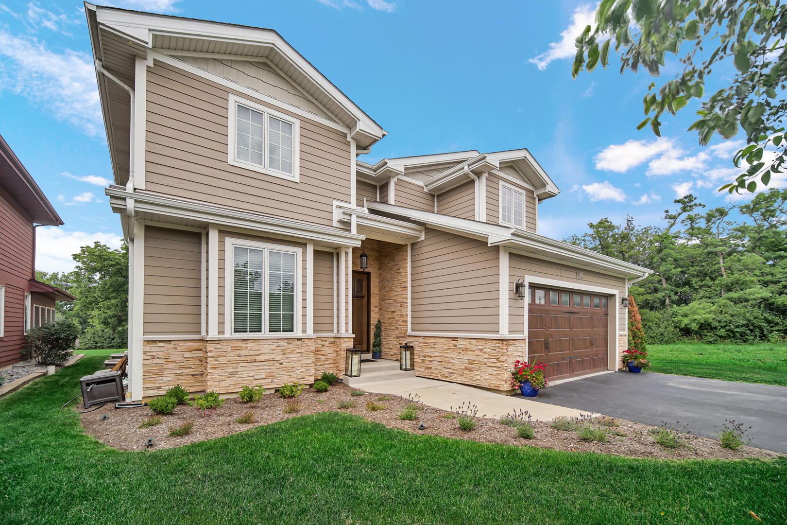 Property Photo:  5622 Belmont Road  IL 60516 