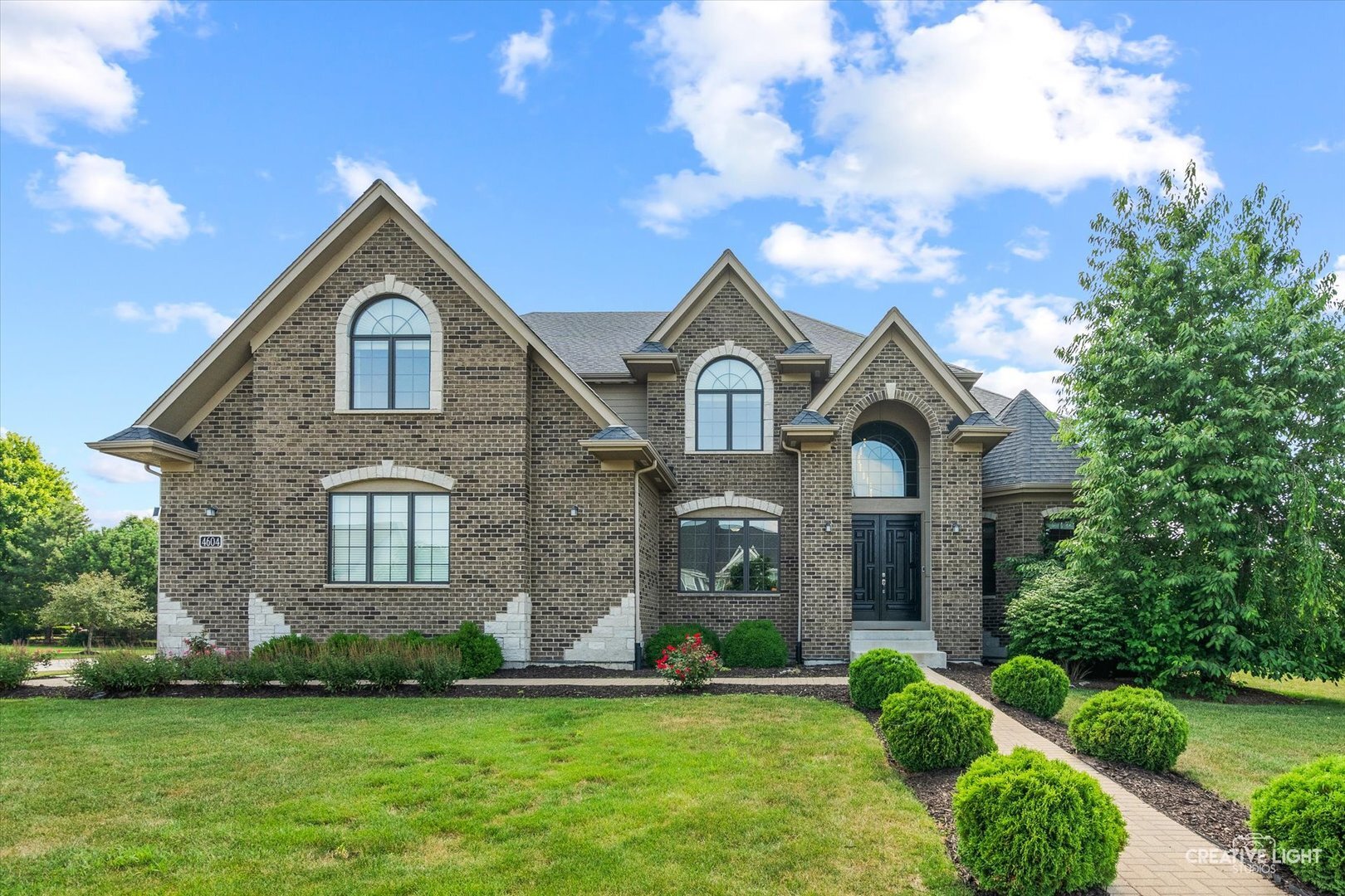 Property Photo: 4604 Shumard Lane IL 60564