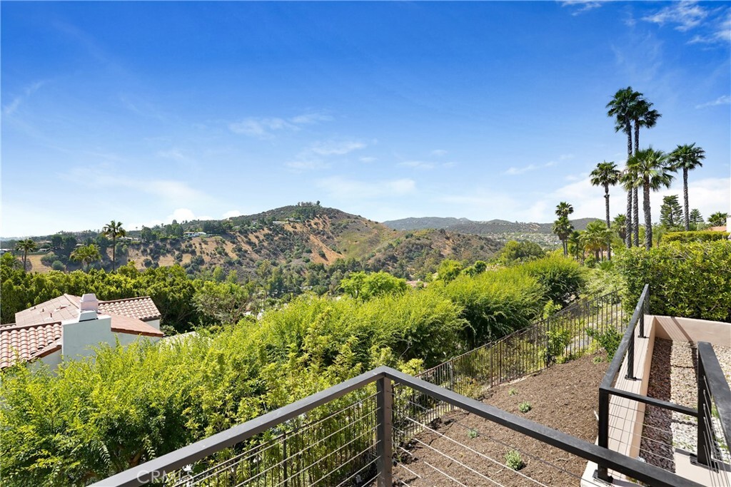 Property Photo: 4570 Park Marbella CA 91302