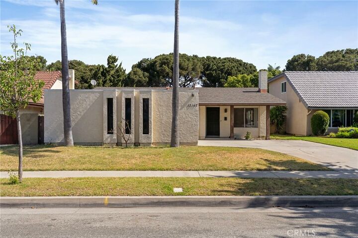 Property Photo:  13147 Semora Place  CA 90703 