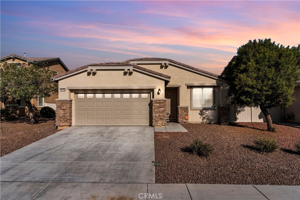 16743 Desert Lily Street  Victorville CA 92394 photo
