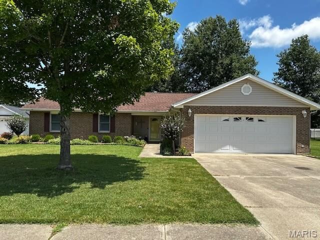 Property Photo: 1010 Pine Street MO 63801