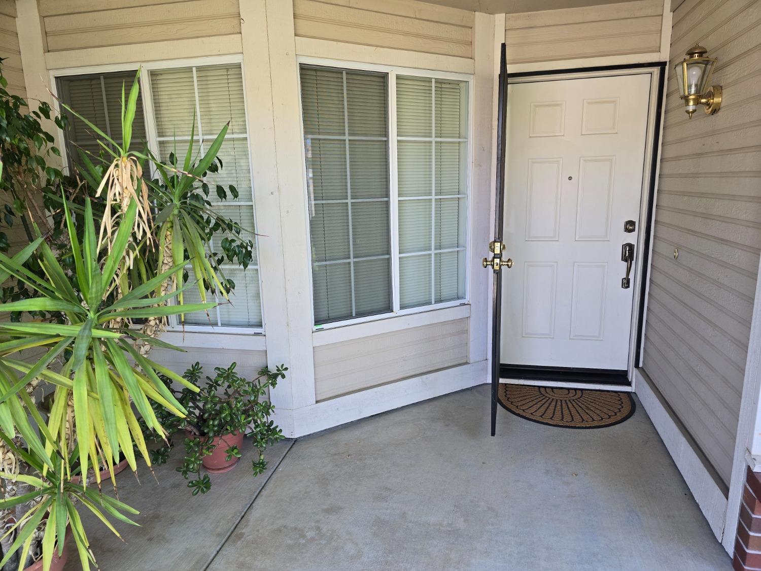 Property Photo:  1517 Fitzgerald Way  CA 95747 