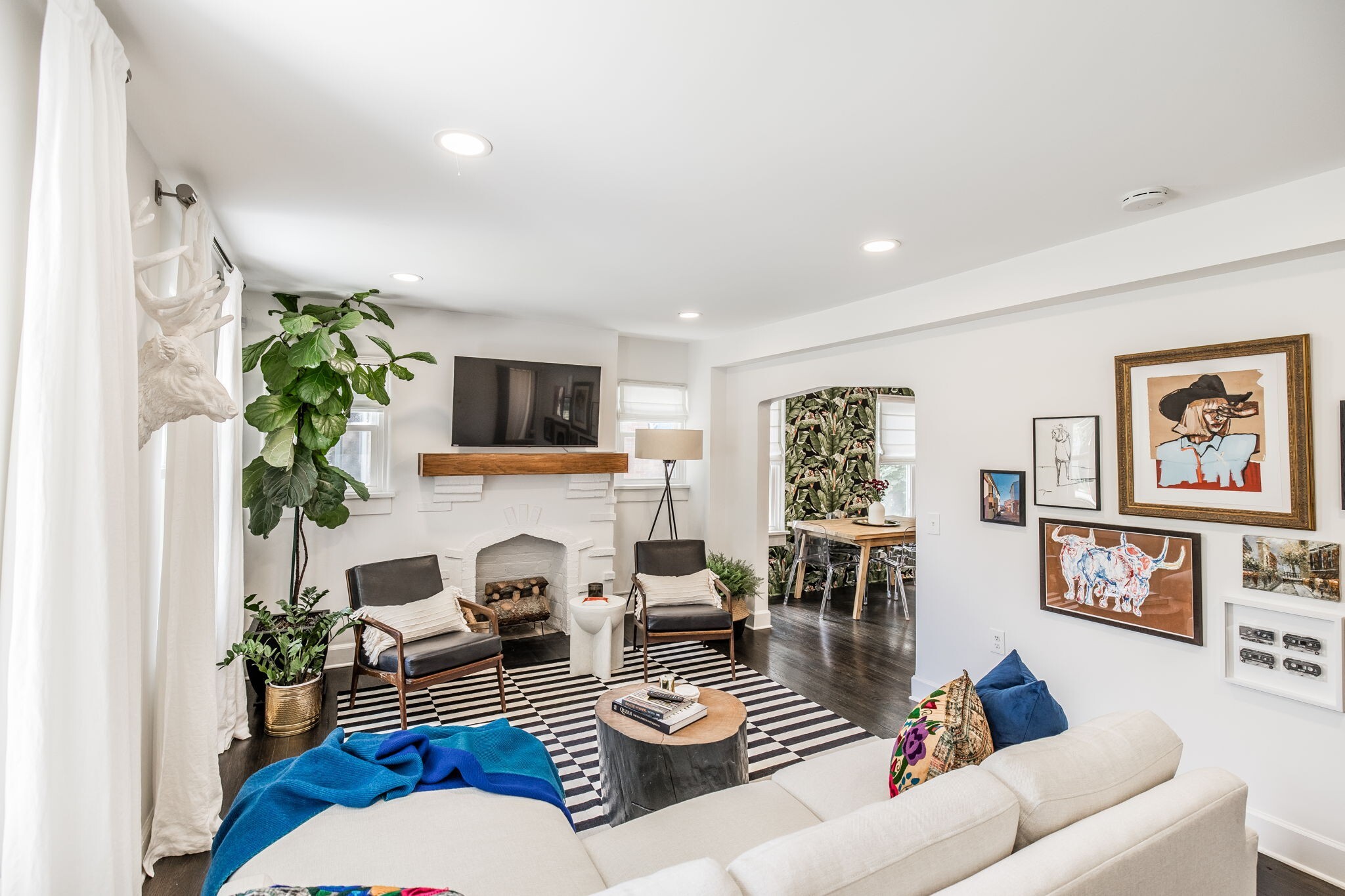 Property Photo: 1016 Iverson Ave TN 37216