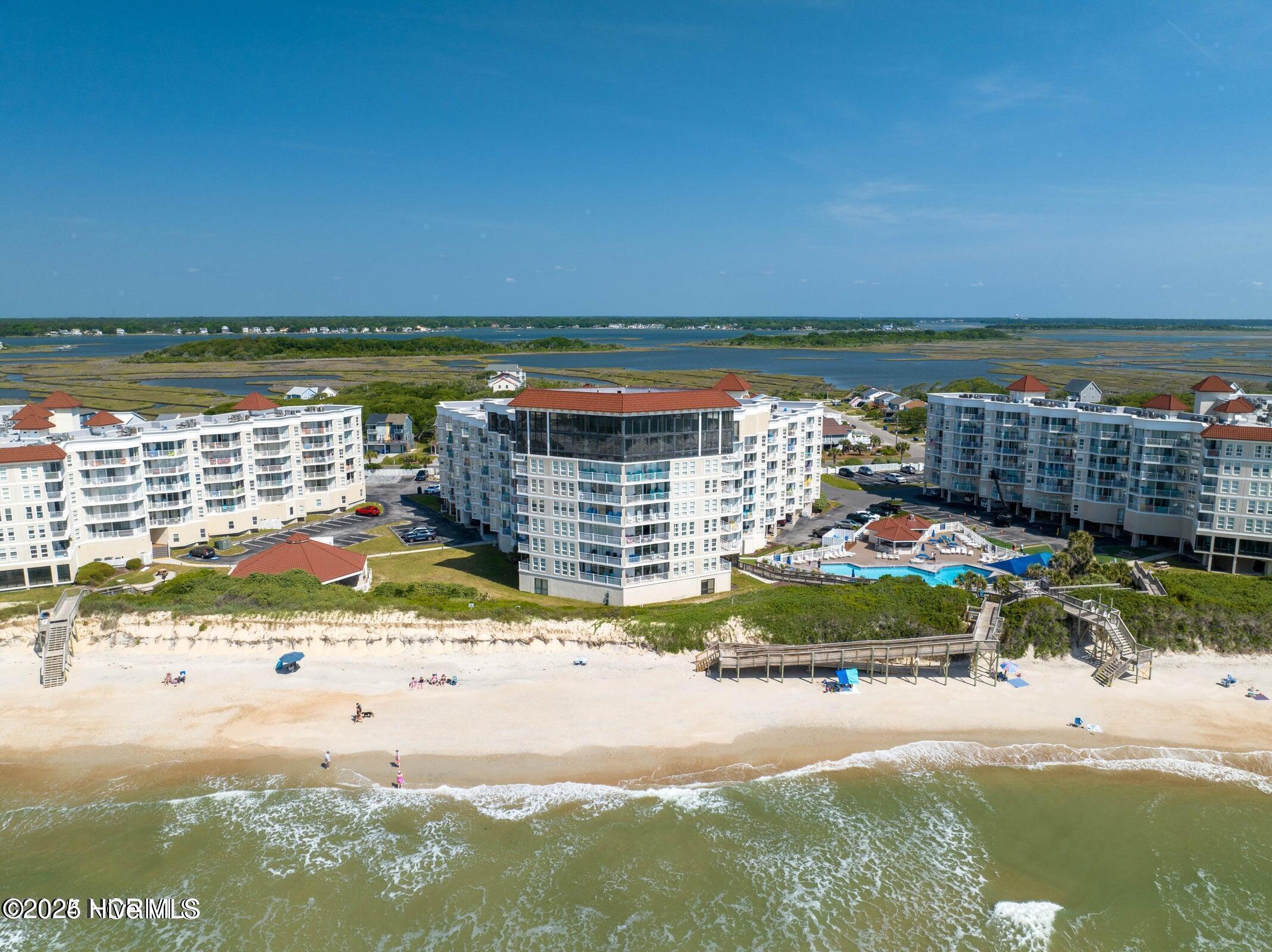 Property Photo:  2000 New River Inlet Road 3303  NC 28460 