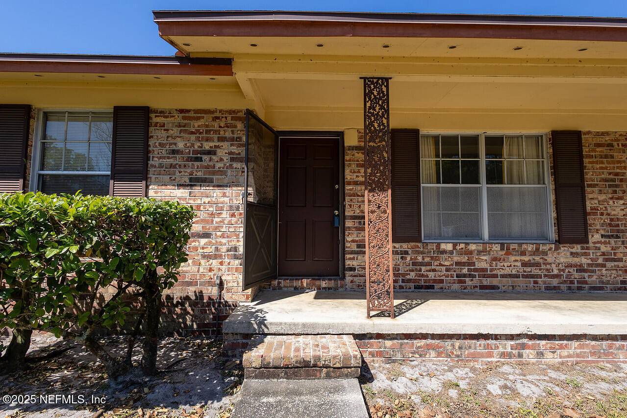 Property Photo: 1620 Bay Circle E FL 32073