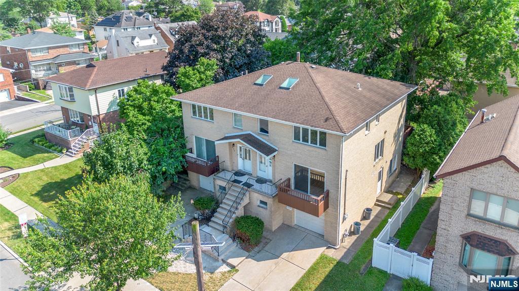 472 Central Boulevard  Fort Lee NJ 07024 photo