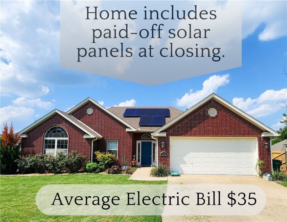 Property Photo:  3508 W Lonoke Drive  AR 72704 