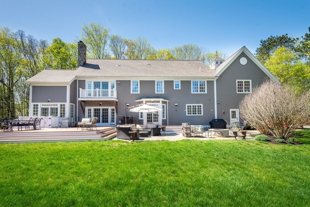 Property Photo: 33 Old Concord Rd MA 01773