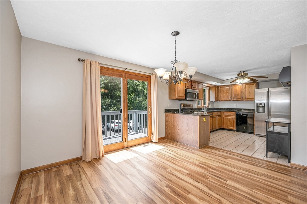 Property Photo:  7 Villa Roma Dr, 7  MA 01876 