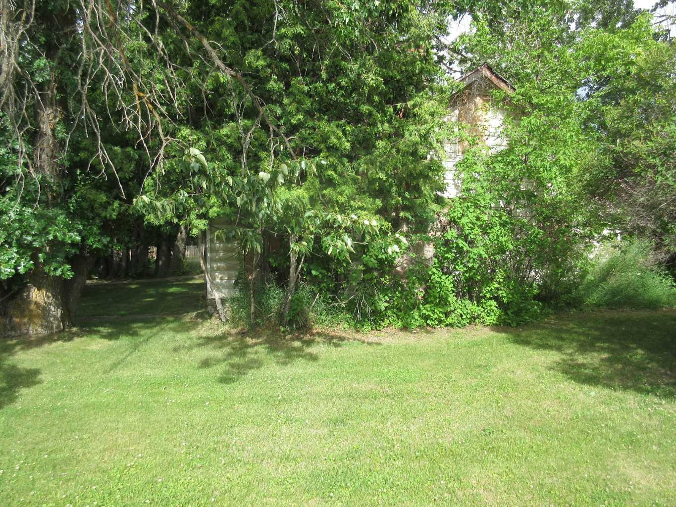 Property Photo:  4804 50 Avenue  AB T4T 1C1 