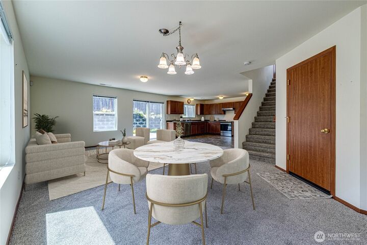 Property Photo: 7810 87th Avenue NE WA 98270
