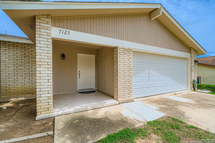 Property Photo:  7123 Winter Ridge  TX 78109