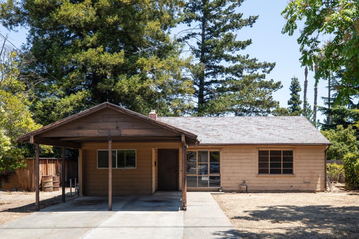 Property Photo: 4251 McKellar Lane CA 94306
