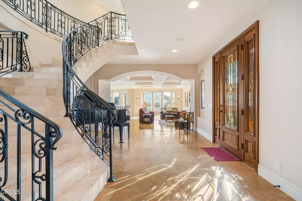 Property Photo: 2110 Ravoli Drive CA 93035