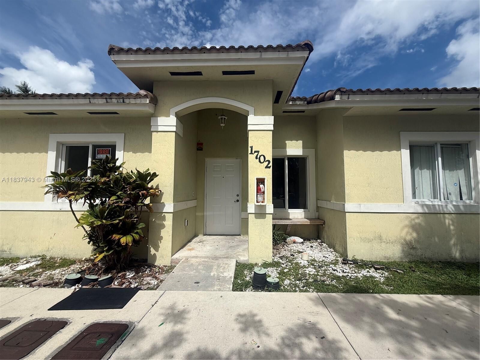 Property Photo: 13240 Old Biscayne Dr. 1702 FL 33033